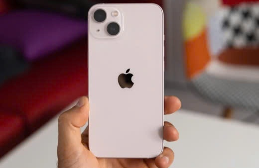 Bộ ba iPhone 11, 12, 13 đồng loạt giảm giá mạnh dịp Valentine 14/2: Cơ hội vàng để sở hữu iPhone giá rẻ