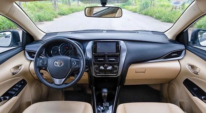 Giá xe Toyota Vios 2025 chạm đáy: Cơ hội 