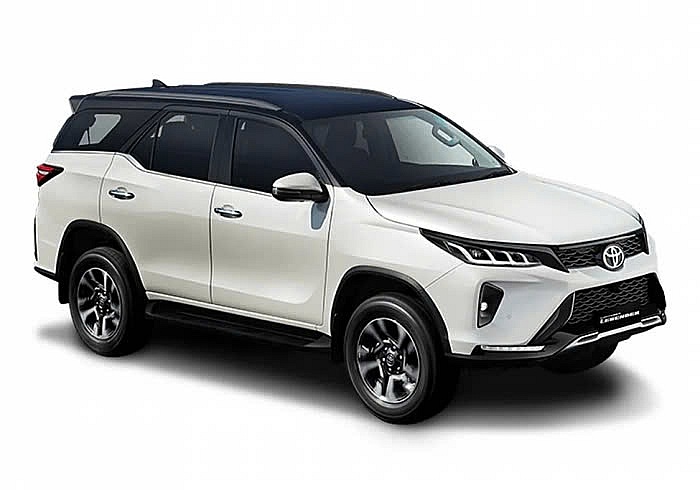 Toyota Fortuner 2025 ra mắt: Thiết kế đẳng cấp, trang bị đỉnh cao, giá 