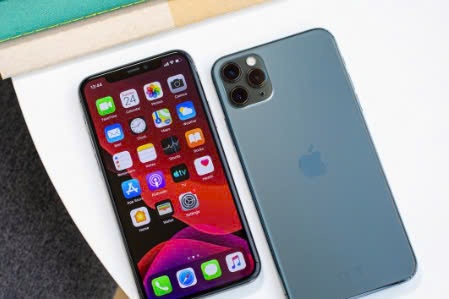 iPhone 11 Pro Max tiếp tục trượt giá đầu tháng 3/2025: Làm khó cho 