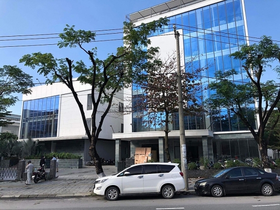 Xây bệnh viện 7 tầng không giấy phép ở trung tâm Đà Nẵng