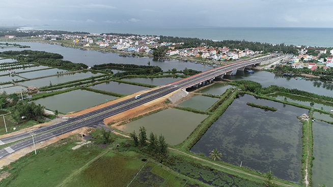 Đạt Phương làm cầu 391 tỷ được Quảng Nam giao 4 khu đất làm dự án bất động sản