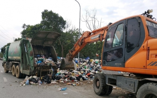 Hà Nội thanh tra toàn diện nhà thầu thu gom rác
