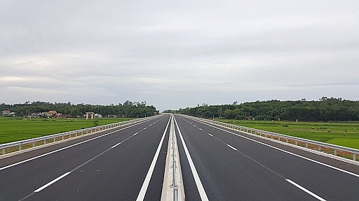 Đến năm 2025, điều hành đường cao tốc bằng hệ thống giao thông thông minh