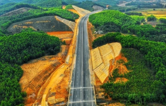 Đề xuất hơn 12.000 tỷ đồng xây dựng cao tốc Bảo Lộc - Liên Khương dài 73,5 km