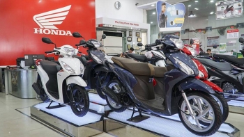 Bảng giá xe ga Honda mới nhất tháng 1/2020: SH 150 chênh gần 40 triệu