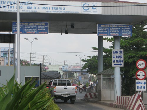 dung thu phi vinh vien 4 tram bot o dong nai