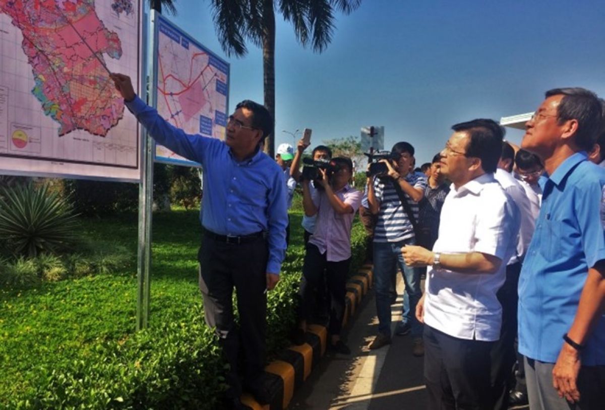 san bay long thanh di vao hoat dong sau 3 nam khi va chi khi go nut that giai phong mat bang