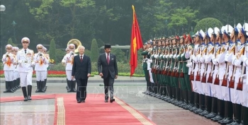 Tổng Bí thư, Chủ tịch nước chủ trì Lễ đón Quốc vương Brunei