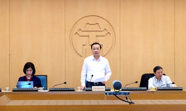 Phó Chủ tịch UBND thành phố Chử Xuân Dũng phát biểu chỉ đạo cuộc họp.