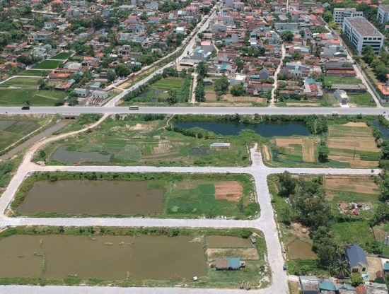 Giá đất "trên giời" ở Hải Phòng, Thanh Hóa, Bắc Giang