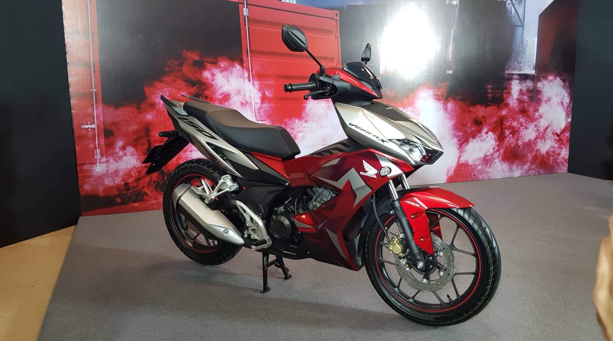 Honda X Blade 2020 ra mắt Ấn Độ khiến Yamaha Exciter 150 chao đảo