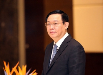 Bức tranh kinh tế đất nước khởi sắc in dấu ấn Phó Thủ tướng Vương Đình Huệ