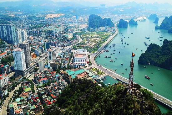 Quảng Ninh: Duyệt quy hoạch trung tâm - khách sạn - giải trí 32ha tại Vân Đồn