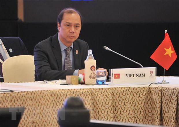 chuan bi cho cac hoi nghi quan trong cua asean3 va eas