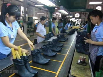 Đồng nhân dân tệ giảm tác động như thế nào tới ngành dệt may, da giày?