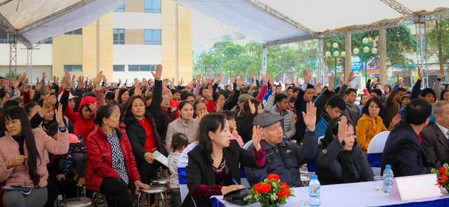 lai nong cau chuyen nha chung cu