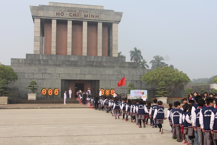 to chuc don tiep chu dao dong bao ca nuoc ve vieng bac