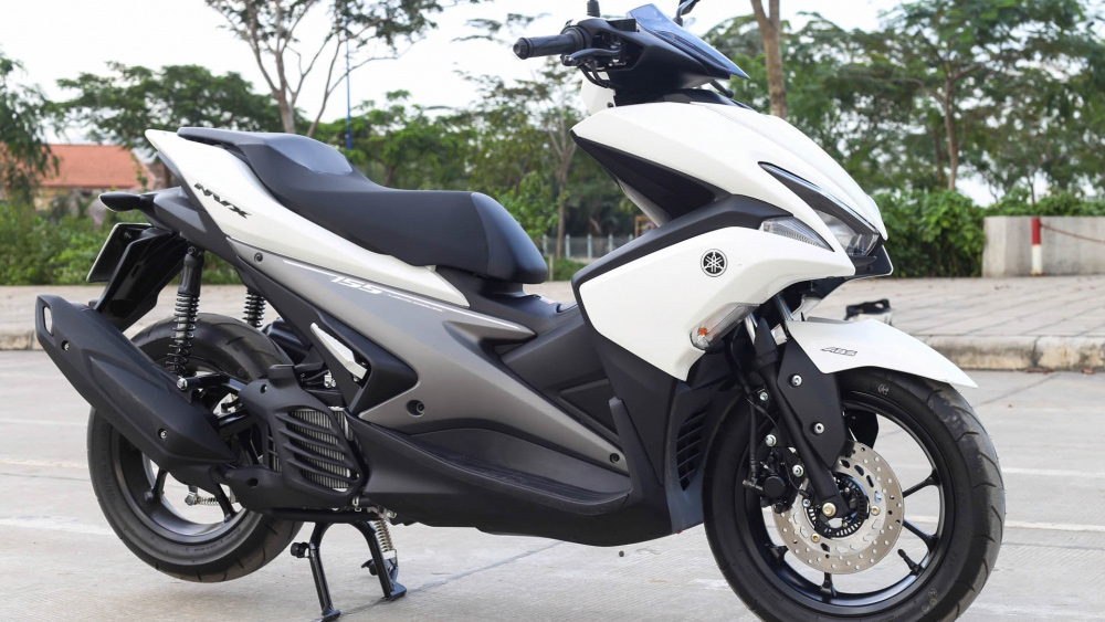 Cập nhật giá xe máy Yamaha NVX 155 2019 tháng 9/2019 mới nhất