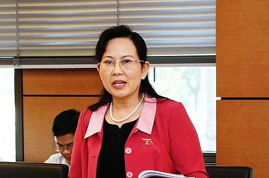 Bà Lê Thị Thủy tái đắc cử chức Bí thư Tỉnh ủy Hà Nam nhiệm kỳ 2020-2025