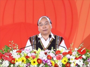 Thủ tướng Nguyễn Xuân Phúc dự Festival văn hóa Cồng chiêng Tây Nguyên