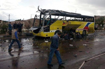 Hai người Việt thiệt mạng trong vụ đánh bom xe buýt tại Ai Cập
