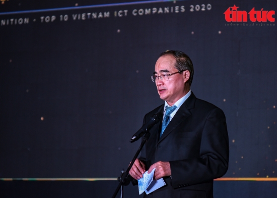 Vinh danh TOP 10 doanh nghiệp CNTT Việt Nam 2020