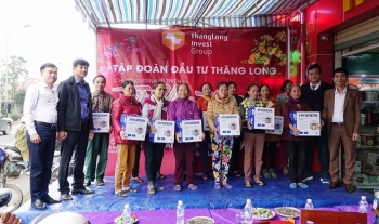 TIG trao 50 suất quà tết cho hộ nghèo, người khuyết tật tại Hà Tĩnh