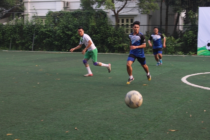 giao huu bong da ky niem 4 nam thanh lap hanoiba fc