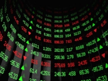 Thị trường chứng khoán ngày 25/7: VN-Index trên mốc 990 nhờ nhiều cổ phiếu lớn bứt phá