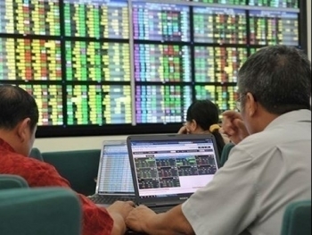 Thị trường chứng khoán ngày 14/8: Đà tăng bị thu hẹp, châu Á phục hồi