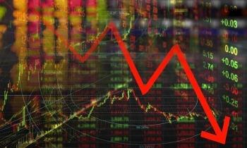 Thị trường chứng khoán ngày 02/10: VN-Index giảm trên 8 điểm