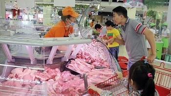 Thị trường Tết Dương lịch: Sức mua tăng ở ngành dịch vụ ăn uống