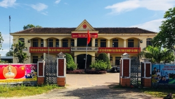 Công chức tư pháp xã ở Hà Tĩnh bị bắt trên chiếu bạc