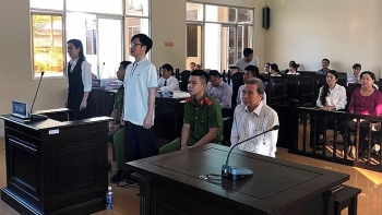 Lừa đảo chiếm đoạt tài sản, nguyên GĐ Navibank Bạc Liêu lãnh tù chung thân