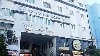 Bà chủ khách sạn Hoàng Gia Cà Mau bị khởi tố về tội danh đánh bạc