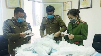 Hà Giang: Khởi tố đối tượng buôn lậu hơn 186.000 khẩu trang y tế