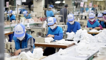 Mỹ không có chủ trương tạm ngừng nhập khẩu sản phẩm dệt may của Việt Nam