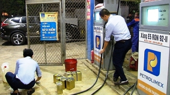Nghệ An: Đối diện mức phạt hơn 200 triệu đồng do kinh doanh xăng dầu kém chất lượng