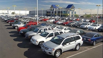 Hơn 12.000 ô tô nhập khẩu trong tháng 3
