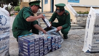 Kiên Giang: Phát hiện, thu giữ 2.500 bao thuốc lá ngoại nhập lậu