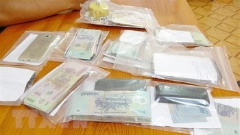 Tây Ninh: Triệt phá tụ điểm đánh bạc dưới hình thức lắc tài xỉu, bắt giữ 14 đối tượng