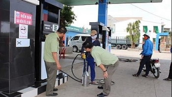 Đắk Nông: Một cửa hàng xăng dầu sử dụng chứng chỉ kiểm định hết hiệu lực