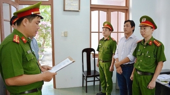 Khởi tố 2 cán bộ Chi cục Thủy sản Quảng Nam nhận hối lộ