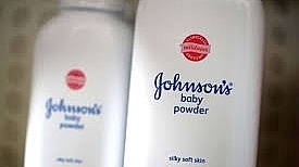 Johnson & Johnson ngừng bán phấn rôm trẻ em vì cáo buộc có chất gây ung thư