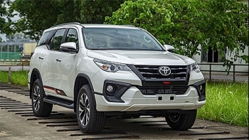 Toyota Fortuner lắp ráp trong nước có giá từ 1,033 tỷ đồng