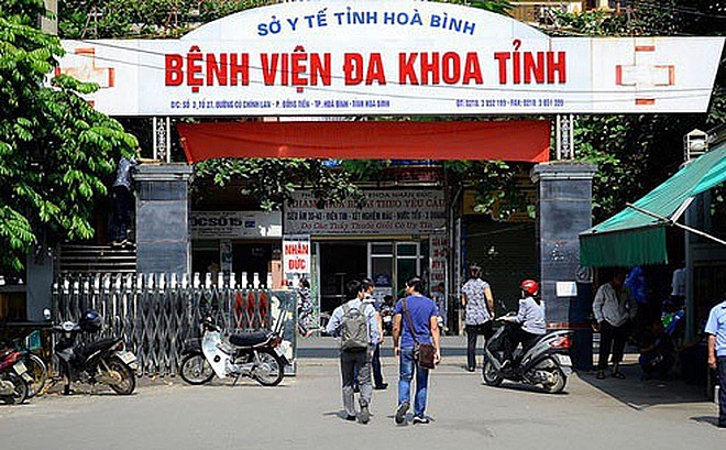 hoan xet xu vu bac si tuon thuoc bao hiem ra ngoai ban