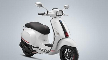 Piaggio Việt Nam ra mắt Vespa Sprint Carbon 2019 với 2 màu đen, trắng