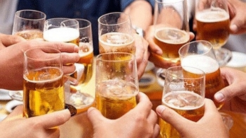 WHO khuyến nghị Việt Nam kiểm soát tiêu thụ rượu bia