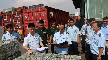 Ngăn chặn 100 tấn nhôm phế liệu sắp xuất lậu sang Hàn Quốc qua cảng Cát Lái